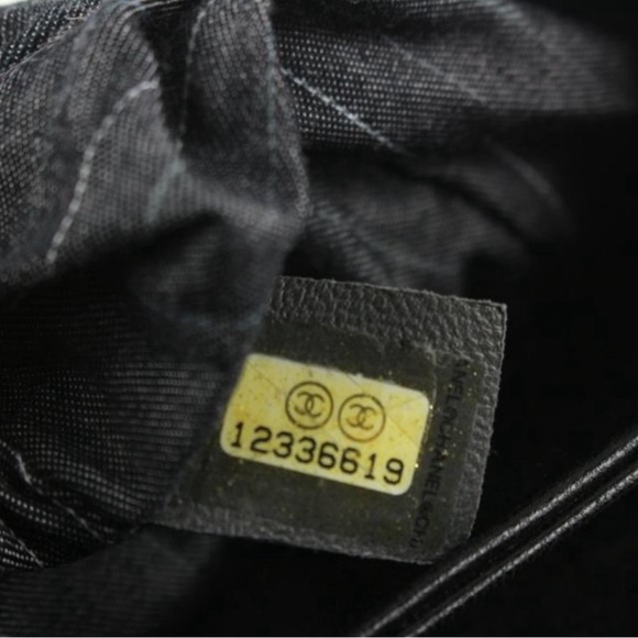 Authentic Chanel Black Suede Reissue Flag Flap - Picture 7 of 12